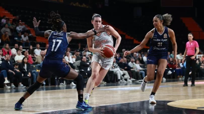 Nesibe Aydın, ÇBK Mersin'i uzatmalarda devirdi