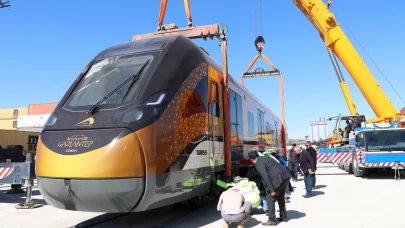 Milli Banliyö Tren Seti Gaziantep'te raylara çıktı