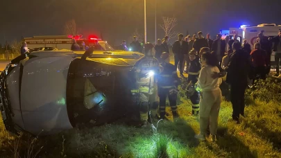 Bursa'da otomobil takla attı: 2 yaralı