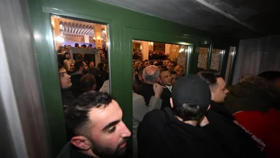 Saraçhane'deki izinsiz gösteride İBB binasına girmeye çalışıldı