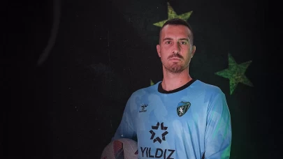 Kocaelispor, kaleci Harun Tekin ile karşılıklı olarak sözleşmesini feshetti