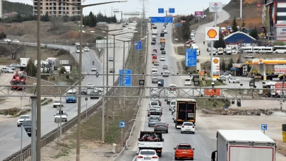Ramazan Bayramı trafiği: Kırıkkale’de yoğunluk gün boyu sürecek