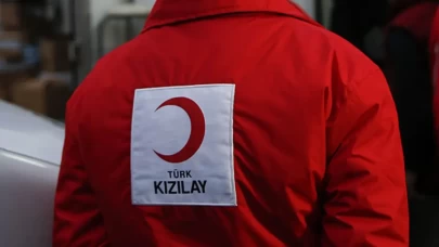 Irak Bağdat'ta Türk Kızılayı'ndan gıda yardımı