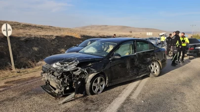 Kahramanmaraş'ta zincirleme trafik kazasında 5 kişi yaralandı