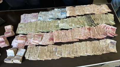 Antalya'da dilenci operasyonu: Cebinden 45 bin 600 lira çıktı!