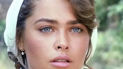 Hülya Avşar’dan otobiyografik filmi “Selfi”nin ikincisi geliyor