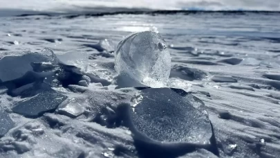 Antarktika'daki buz çekirdekleri incelenecek