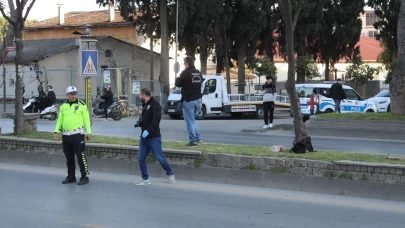Aydın'da yolun karşısına geçerken otomobilin çarptığı yaşlı kadın hayatını kaybetti