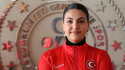 Milli atıcı Şevval İlayda Tarhan, Avrupa Şampiyonası'nda tarihe geçti