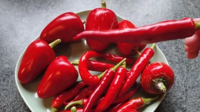 Acı yedikten sonra burnu akanlar dikkat: Meğer sebebi oymuş