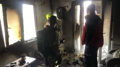 Balıkesir'de bir apartmanda çıkan yangın söndürüldü