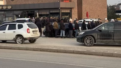 Düzce’de Ramazan pidesi kuyruğu