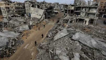 Katil İsrail Han Yunus'a saldırdı