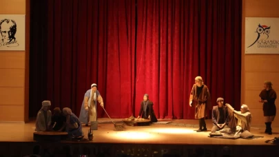 Kazakistan’ın Tarihi Draması "Sak Dala" KBÜ’de sahnelendi