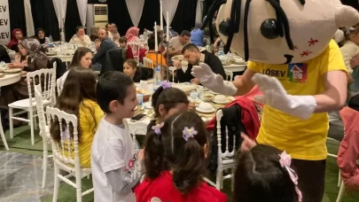 LÖSEV'den lösemili çocuklara moral dolu iftar yemeği