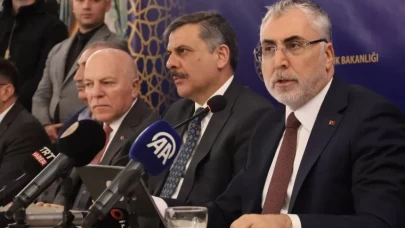 Bakan Işıkhan, Erzurum'da iş adamlarıyla iftarda bir araya geldi