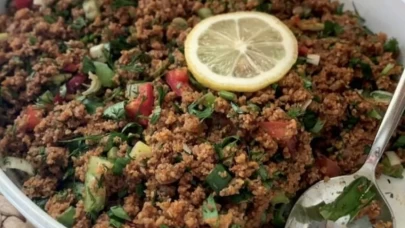 Siyez bulguru ile kısır tarifi! Klasik tariften çok farklı