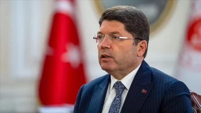 Adalet Bakanı Yılmaz Tunç: Adli soruşturmalar siyasi zemine çekilmemeli