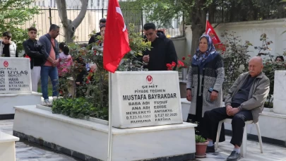 Hatay, Adana ve Osmaniye'de deprem şehitlerine bayram ziyareti