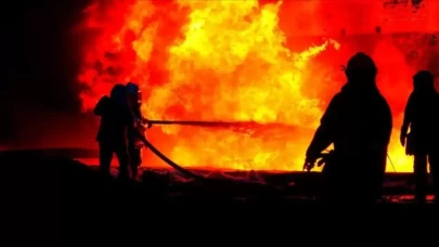 Rusya'nın Rostov bölgesindeki petrol boru hattında İHA saldırısı nedeniyle yangın çıktı