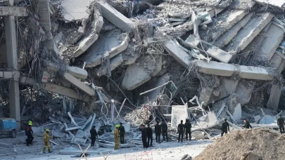 Myanmar depreminde can kaybı 1644'e çıktı