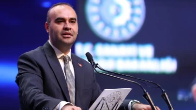Bakan Kacır: "Türkiye yüksek teknolojide devler ligine taşınacak"