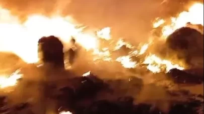 Niğde'de geri dönüşüm fabrikasında çıkan yangın söndürüldü