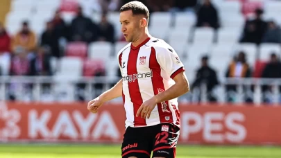 Sivassporlu Simic taburcu edildi