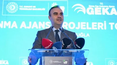 Bakan Kacır 101 milyar dolara ulaştığını bildirdi: Bu kazanımlarla yetinmeyeceğiz