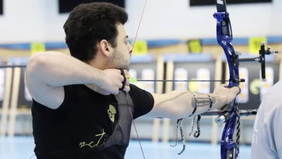 Ünilig Salon Okçuluk Türkiye Şampiyonası Samsun’da başladı