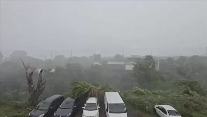 La Reunion Adası'ndaki Garance Kasırgası'nda can kaybı 4'e yükseldi