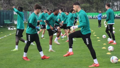 Sakaryaspor, Kocaelispor derbisi hazırlıklarını sürdürüyor
