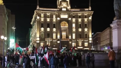 İtalya'da İsrail'in Gazze'ye yönelik saldırıları büyük tepkiyle karşılandı