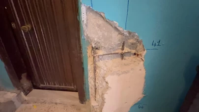 Küçükçekmece'de depreme dayanıksız 8 katlı bina boşaltıldı ve mühürlendi