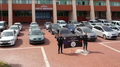 Isparta merkezli "change" araç operasyonunda yakalanan 10 şüpheliden 2'si tutuklandı