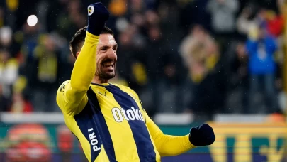 Dusan Tadic, Fenerbahçe tarihine geçmeye hazırlanıyor