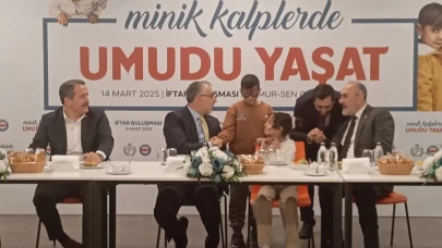 Bakan Işıkhan ‘Minik Kalplerde Umudu Yaşat’ iftar programına katıldı