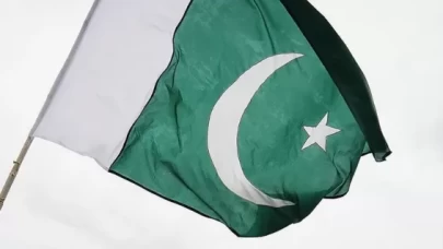 Pakistan’da yolcu otobüsüne düzenlenen bombalı saldırıda can kaybı 7’ye yükseldi