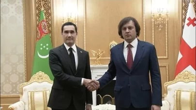 Gürcistan Başbakanı Kobakhidze Türkmenistan'ı ziyaret etti