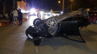 Çalıştığı oto galeriden emanet aldığı otomobille takla attı