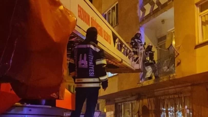 Erzurum'da, apartmanda çıkan yangında 10 kişi dumandan etkilendi