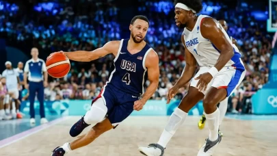 NBA tarihinde bir ilk: Stephen Curry 4 bin üçlük barajını aştı!