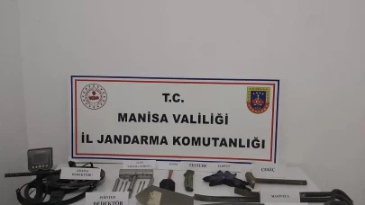Manisa'da kaçak kazıya suçüstü