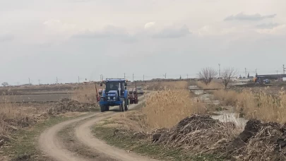 Ceyhan'da traktör kazası: Mibzerin altında kalan kişi can verdi