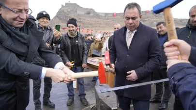 Kars Belediye Başkanı Ötüken Senger'den Nevruz Bayramı kutlaması