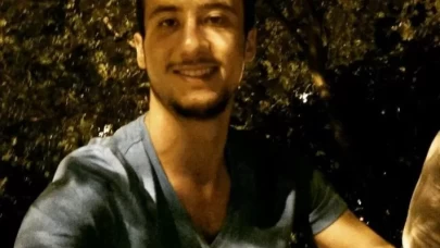 Güreşlere katıldığı boğasının boynuz darbeleriyle can verdi!