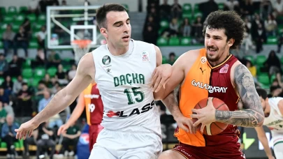 Kritik maçta kazanan Darüşşafaka