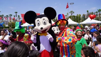 Erdemli'de "Çocuklar Şenlik'te buluştu"