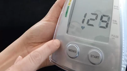 Tansiyon hangi koldan ölçülmeli? Uzmanlar doğru ölçüm için uyardı