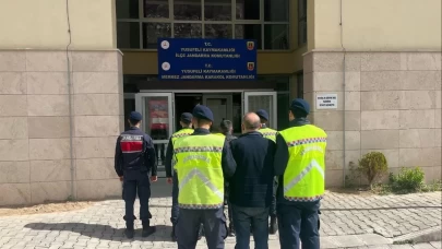 Artvin'de 2 göçmen kaçakçısı tutuklandı